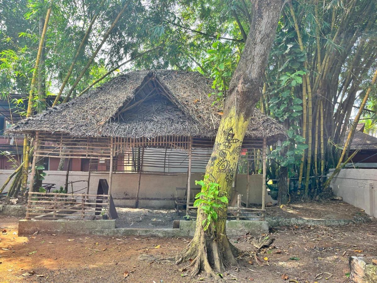 Bava Beach Resort & Retreat Center Varkala Extérieur photo