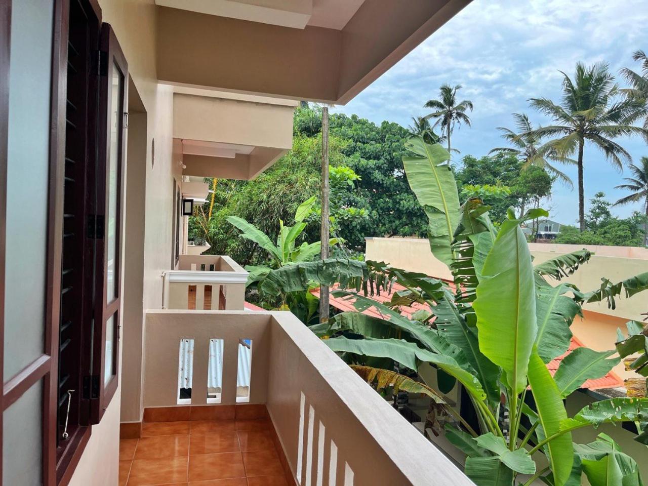 Bava Beach Resort & Retreat Center Varkala Extérieur photo