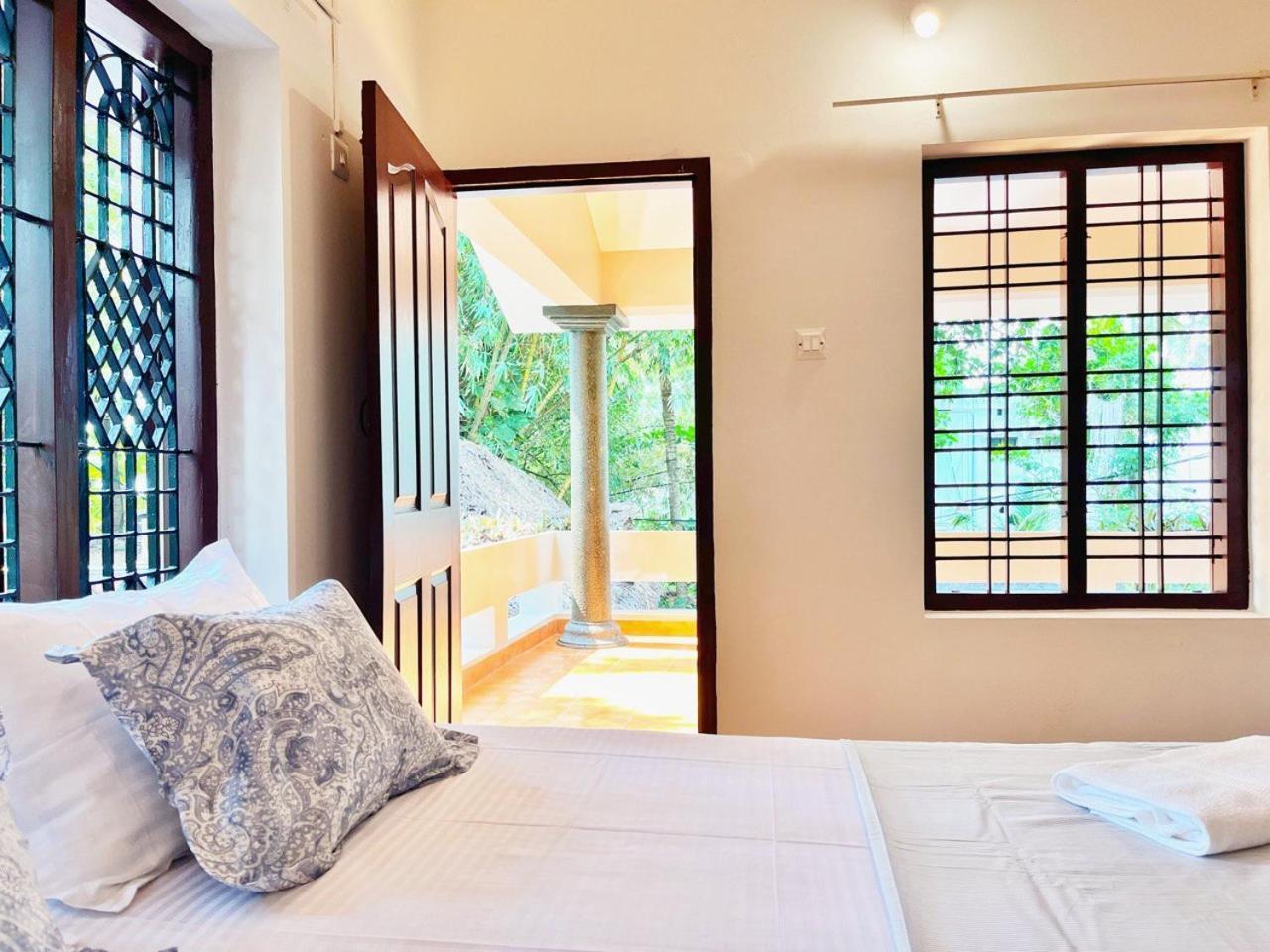 Bava Beach Resort & Retreat Center Varkala Extérieur photo