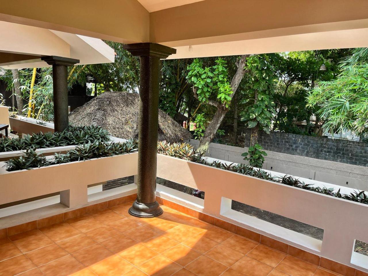 Bava Beach Resort & Retreat Center Varkala Extérieur photo