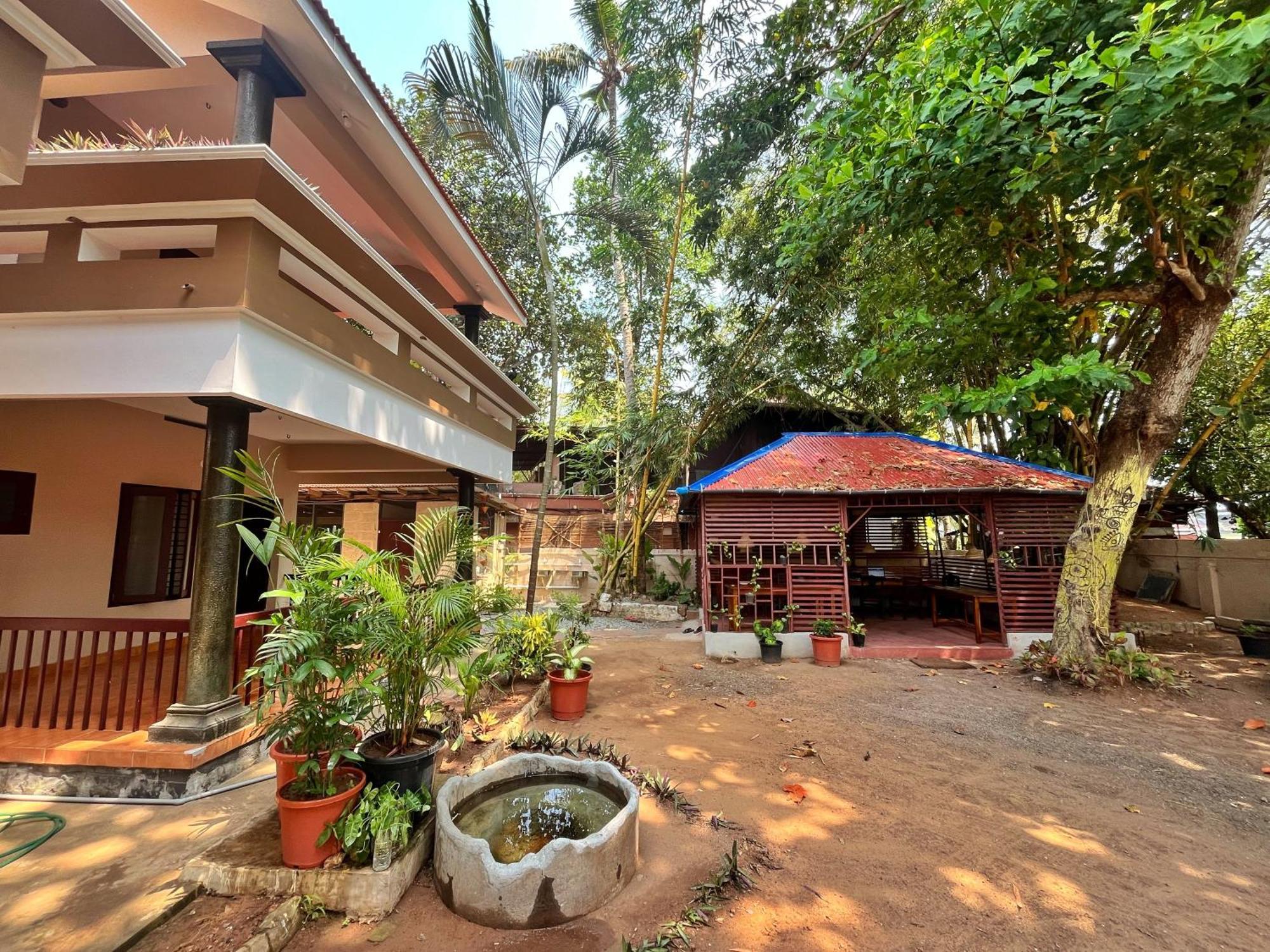 Bava Beach Resort & Retreat Center Varkala Extérieur photo