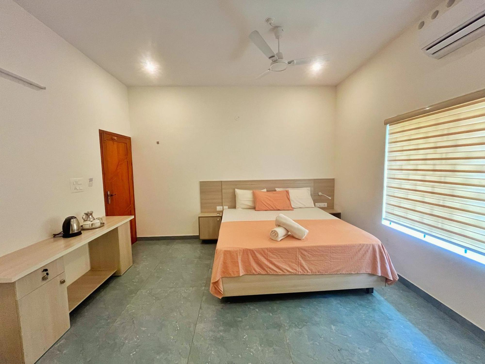 Bava Beach Resort & Retreat Center Varkala Extérieur photo